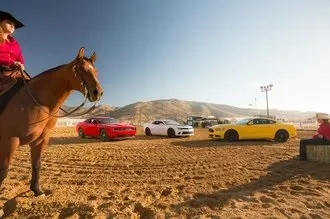 Тест-драйв camaro vs challenger vs mustang машіноманія