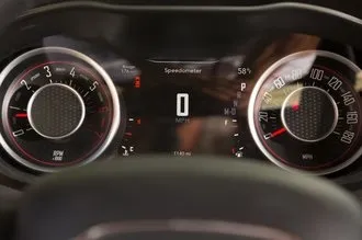 Тест-драйв camaro vs challenger vs mustang машіноманія