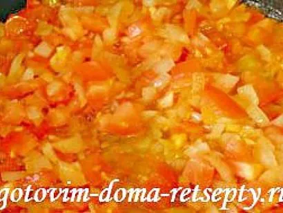Томатний суп з рисом