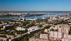 У чому вимірюється відстань між зірками