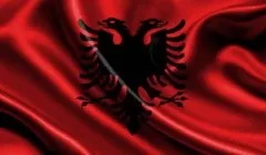 У чому вимірюється відстань між зірками