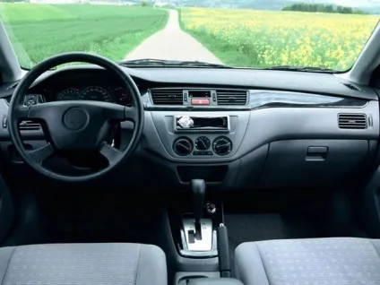 Вибираємо автомобіль з коробкою автомат (дешева) Вибираємо автомобіль з коробкою автомат