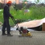 Вибираємо виброплиту для укладання тротуарної плитки (укладання) Вибираємо виброплиту для укладання тротуарної плитки