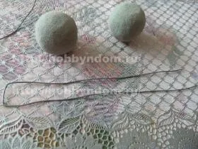 Вишня з цукерок - вироби з цукерок - вироби з цукерок - каталог статей (смужкою гофр паперу) Вишня з цукерок - вироби з цукерок - вироби з цукерок - каталог статей