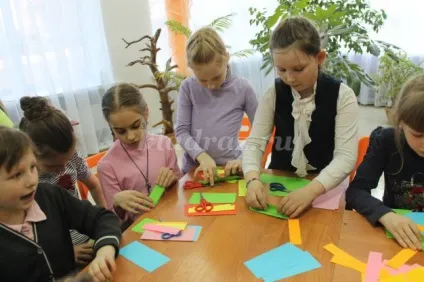 Водяна лілія в техніці орігамі (педагог) Водяна лілія в техніці орігамі