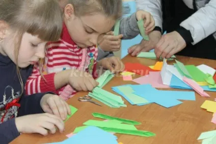Водяна лілія в техніці орігамі (укладач) Водяна лілія в техніці орігамі