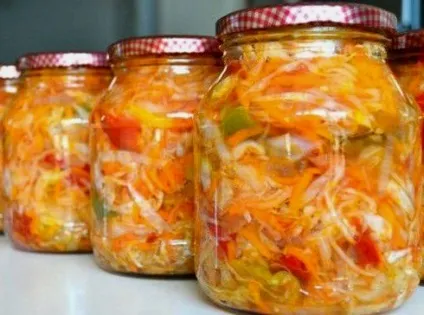 Смачні заготовки з капусти на зиму в банках (зиму) Смачні заготовки з капусти на зиму в банках