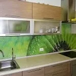 Все, що потрібно знати про скляних панелях для кухні (скляних) Все, що потрібно знати про скляних панелях для кухні