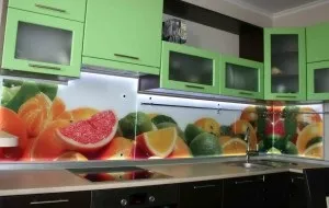 Все, що потрібно знати про скляних панелях для кухні (потрібно) Все, що потрібно знати про скляних панелях для кухні