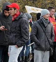 Господар життя як вийти з натовпу