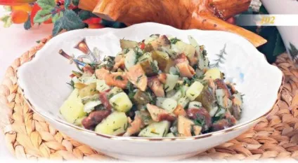 Яєчня з копченою куркою (копченої) Яєчня з копченою куркою