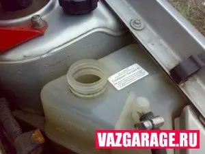 Заміна охолоджуючої рідини на лада пріора (лада) Заміна охолоджуючої рідини на лада пріора