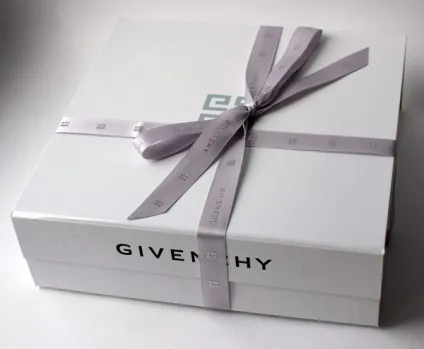 Ювілей декоративної косметики givenchy і десять бестселерів марки (бестселерів) Ювілей декоративної косметики givenchy і десять бестселерів марки