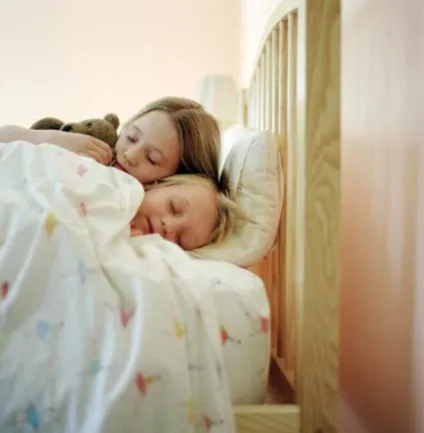 Я в розпачі! Як привчити дитину спати вдень по режиму жіночий клуб - мамин клуб