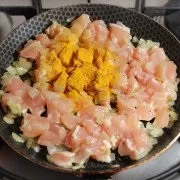 Запечена ананас, фарширований курячим філе і сиром - покроковий рецепт приготування з фото (курка запечена з ананасами) Запечена ананас, фарширований курячим філе і сиром - покроковий рецепт приготування з фото