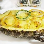 Запечена ананас, фарширований курячим філе і сиром - покроковий рецепт приготування з фото (курка запечена з ананасами) Запечена ананас, фарширований курячим філе і сиром - покроковий рецепт приготування з фото