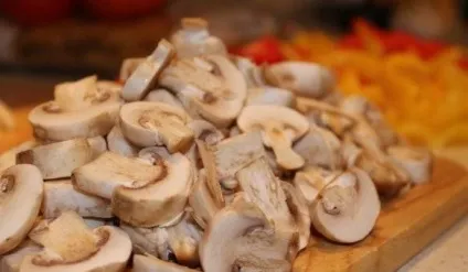 Запечена курка по-мисливські рецепт (рецепт) Запечена курка по-мисливські рецепт