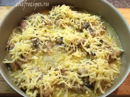 Запечена курка в винному соусі, кулінарні рецепти від Людмили