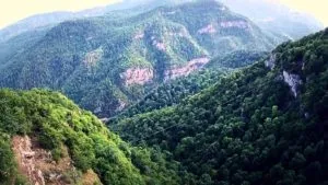Зіп-лайн - що таке і з чим його їдять що краще високий або крутий і наскільки це небезпечно (небезпечно) Зіп-лайн - що таке і з чим його їдять що краще високий або крутий і наскільки це небезпечно