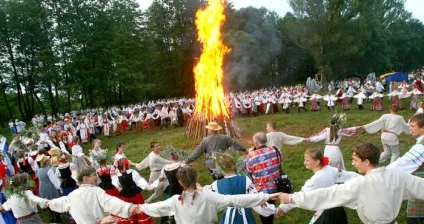 Життя в Білорусії рівень і якість, плюси і мінуси, середня тривалість, скільки Украінан