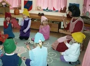 Творче розповідання в дитячому садку (навчання дітей творчого розповідання) Творче розповідання в дитячому садку