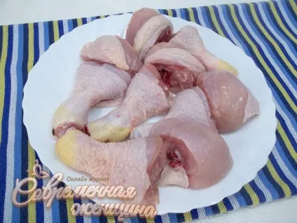Тушковані курячі ніжки (гомілки) кулінарний рецепт (ніжки) Тушковані курячі ніжки (гомілки) кулінарний рецепт