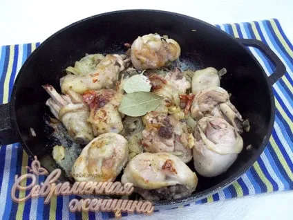 Тушковані курячі ніжки (гомілки) кулінарний рецепт (ніжки) Тушковані курячі ніжки (гомілки) кулінарний рецепт