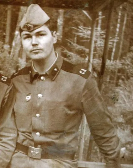 Знаменитості під час служби в армії (26 фото) - Трініксі (фото) Знаменитості під час служби в армії (26 фото) - Трініксі