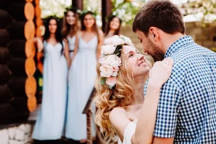 11 Порад з вибору суконь для подружок нареченої - the bride (суконь) 11 Порад з вибору суконь для подружок нареченої - the bride