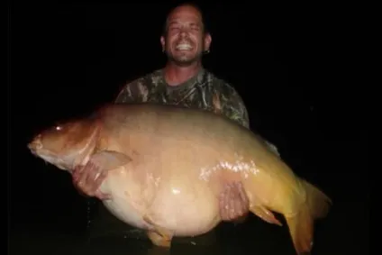 12 Найбільших коропів світу - carpfishing media (фото карпфішінг) 12 Найбільших коропів світу - carpfishing media