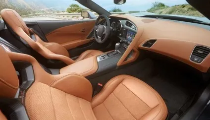 7 Популярних автомобілів з самим зручним салоном