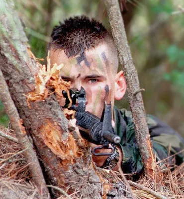 Армійська стрижка, si vis pacem, para bellum! (Армійська стрижка) Армійська стрижка, si vis pacem, para bellum!