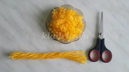Аплікація до свята паска з паперу «курча» для дітей (паперу) Аплікація до свята паска з паперу «курча» для дітей
