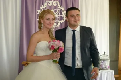 Оренда банкетних залів для весілля в Самарі ресторани або кейтеринг на весілля, весільні банкети (банкетний зал для корпоративу) Оренда банкетних залів для весілля в Самарі ресторани або кейтеринг на весілля, весільні банкети