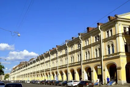 Апраксин двір (Апрашкі) - знаменитий ринок в Харкові (Апрашкі Апраксин двір Харків ринок Харків федор Матвійович офіційний сайт речовий провулок одяг) Апраксин двір (Апрашкі) - знаменитий ринок в Харкові