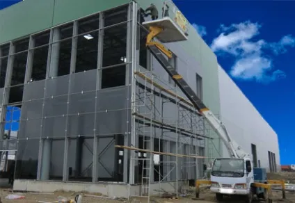 Оренда автовишки з люлькою для підняття вантажу і людей на висоту (підйомники) Оренда автовишки з люлькою для підняття вантажу і людей на висоту