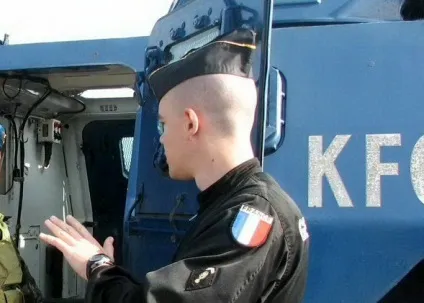 Армійська стрижка, si vis pacem, para bellum! (Стрижка) Армійська стрижка, si vis pacem, para bellum!