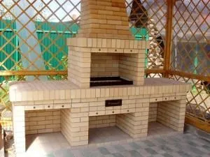 Барбекюшніца своїми руками вибір місця установки, матеріали і технологія будівництва, поради та -