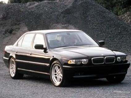 Автомобілі лихих 90-х