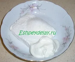 Млинці фаршировані сиром - рецепт з фото