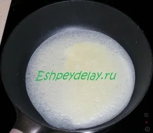 Млинці фаршировані сиром - рецепт з фото