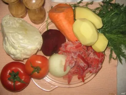 Борщ в скороварці - покроковий рецепт з фото на (рецепти з фото) Борщ в скороварці - покроковий рецепт з фото на