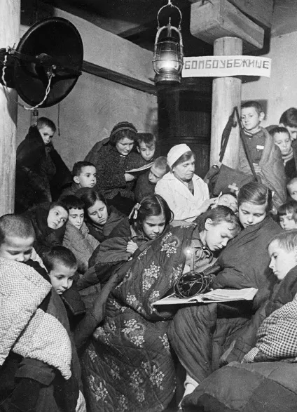 Блокадний Ленінград - моторошні спогади того часу, умкра (моторошні) Блокадний Ленінград - моторошні спогади того часу, умкра