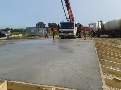 Пристрій фундаментів і його типи під котедж який вибрати і як зробити (типи) Пристрій фундаментів і його типи під котедж який вибрати і як зробити