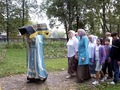 Успіння пресвятої богородиці, олександро-ський храм п