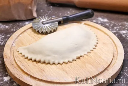 Чебуреки рецепт з фото покроковий