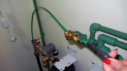 Чим утеплити водопровідну пластикову трубу рекомендації фахівців (трубу) Чим утеплити водопровідну пластикову трубу рекомендації фахівців