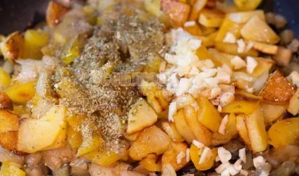 Чісанчі - баклажани з картоплею по-китайськи, рецепт з покроковими фото, всі страви (картоплею) Чісанчі - баклажани з картоплею по-китайськи, рецепт з покроковими фото, всі страви