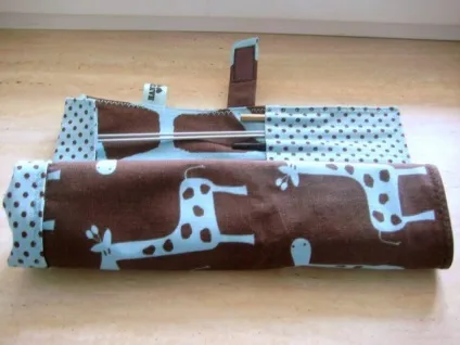 Чохол-пенал для спиць і гачків - ярмарок майстрів - ручна робота, handmade (чохол) Чохол-пенал для спиць і гачків - ярмарок майстрів - ручна робота, handmade