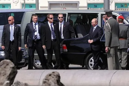 Що відомо про охорону путина, Трампа та інших лідерів, блогер nva на сайті 9 грудня 2016, пліткар (блогер) Що відомо про охорону путина, Трампа та інших лідерів, блогер nva на сайті 9 грудня 2016, пліткар
